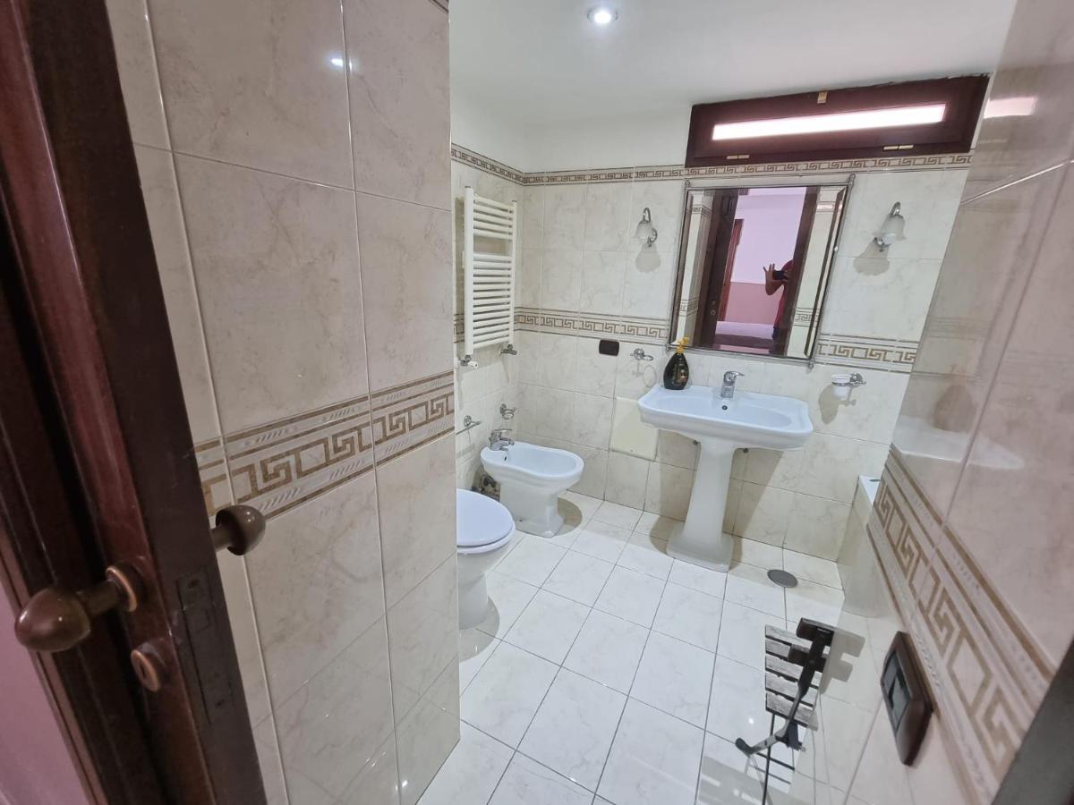 Montesanto Top Terrace II Apartment Napoli Bagian luar foto
