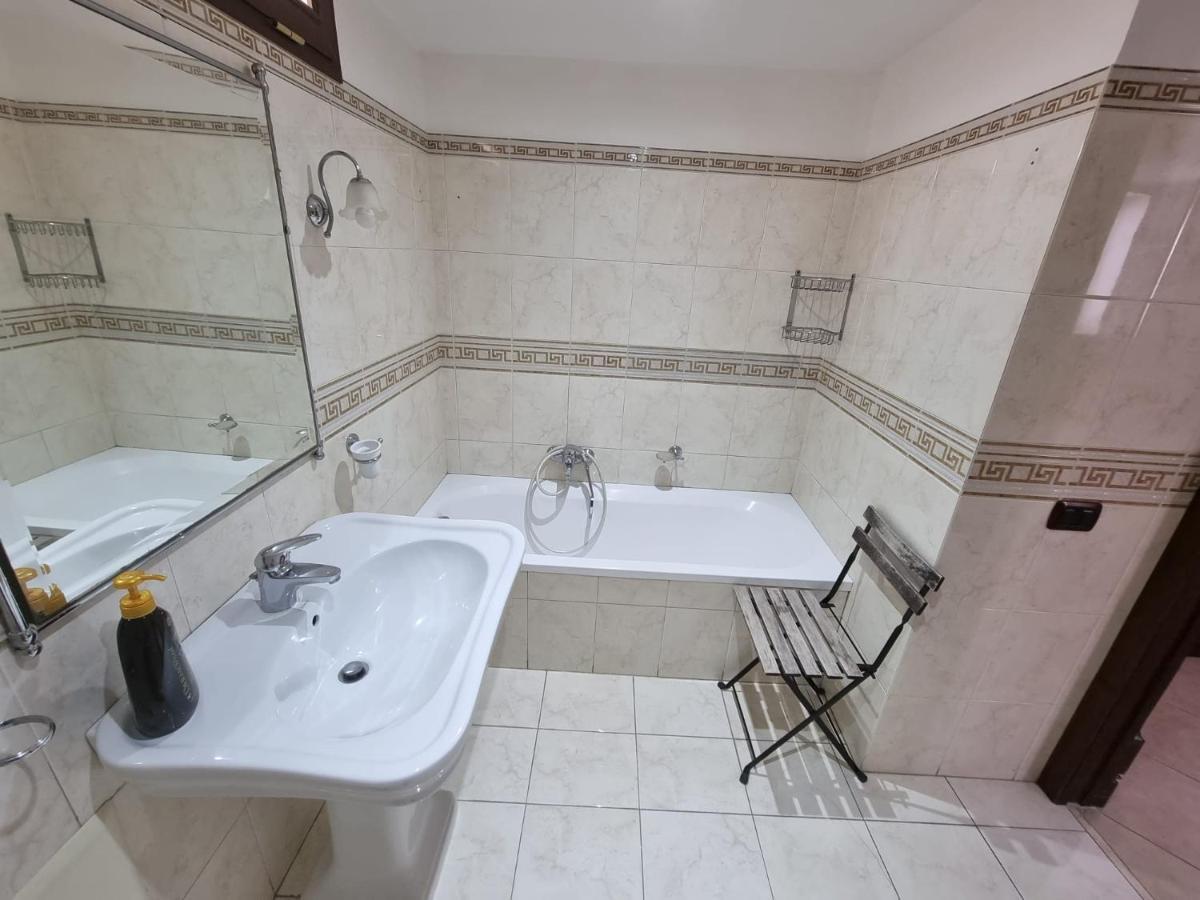 Montesanto Top Terrace II Apartment Napoli Bagian luar foto